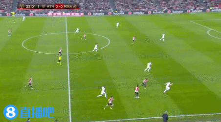 NBA快船主场险胜国王