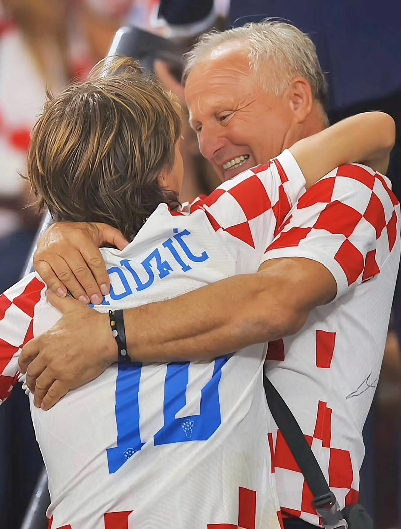 记者：洛杉矶与热刺就孙兴慜达成协议，费用1500万-2000万镑